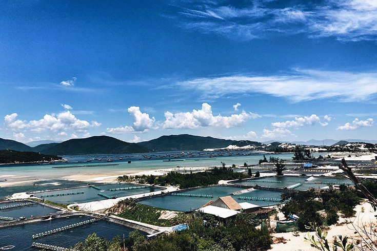 A scene of Van Phong bay