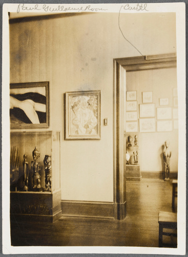 Anonyme - Entrée de la salle Paul Guillaume à la Fondation Barnes, Merion, Penns...