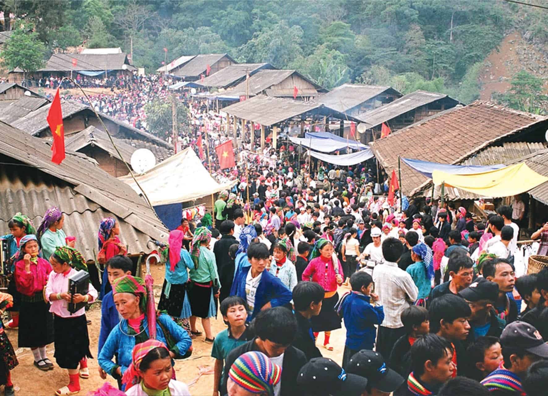 Bac Ha Sunday Market Highlights