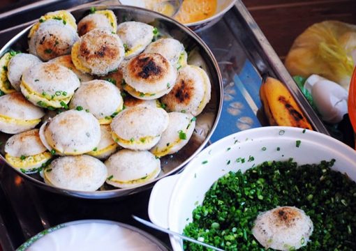 Can Cake (Bánh Căn) – a Specialty of Ninh Thuan Province