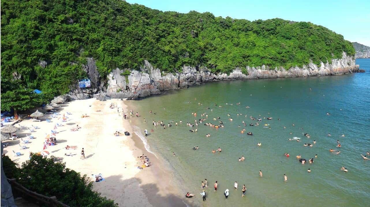 Beaches in Cat Ba Island near Hanoi
