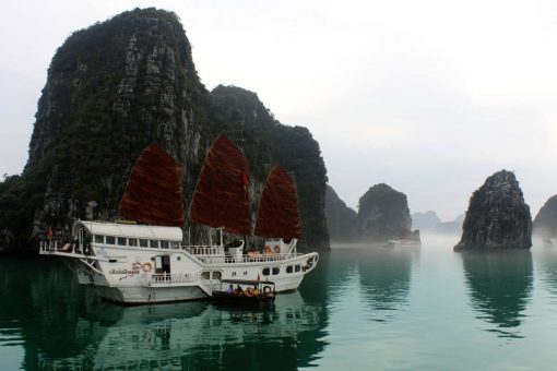 Best Time to Visit Halong Bay: When to Visit