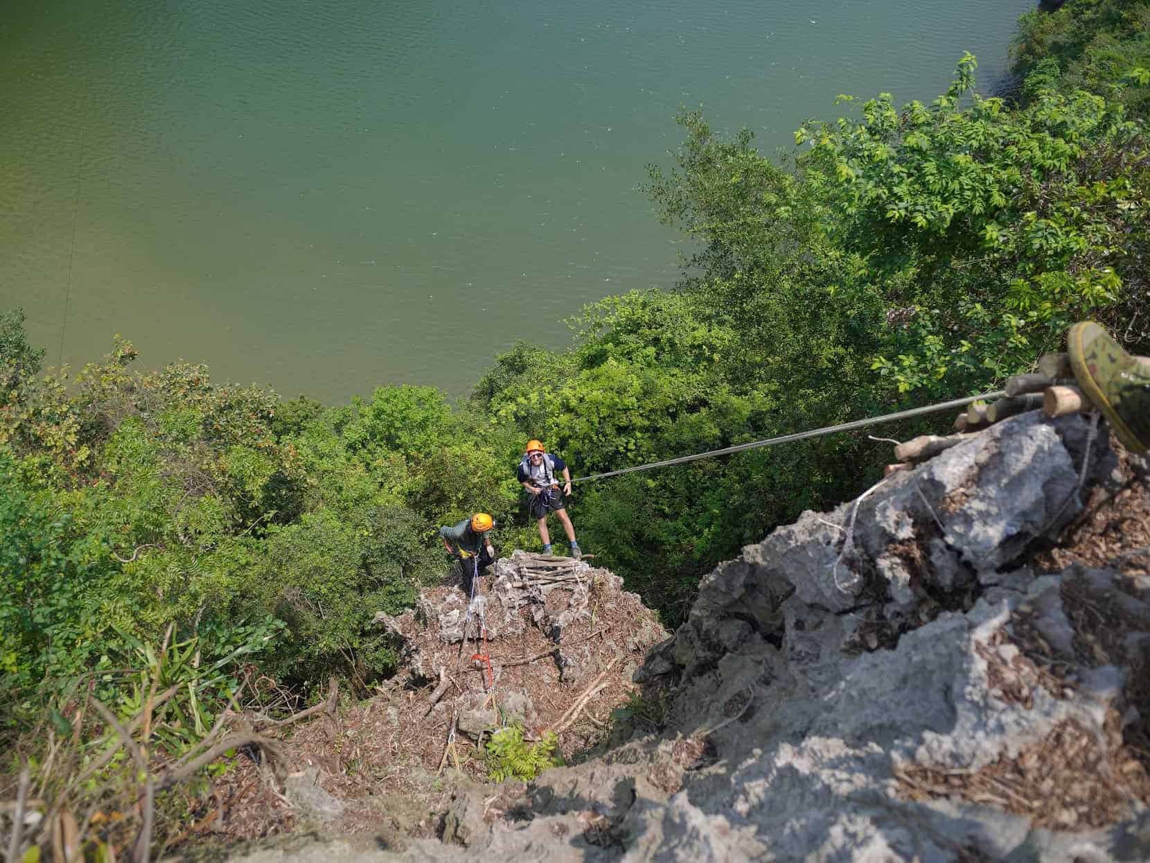 Cat Ba Tour Canyoning