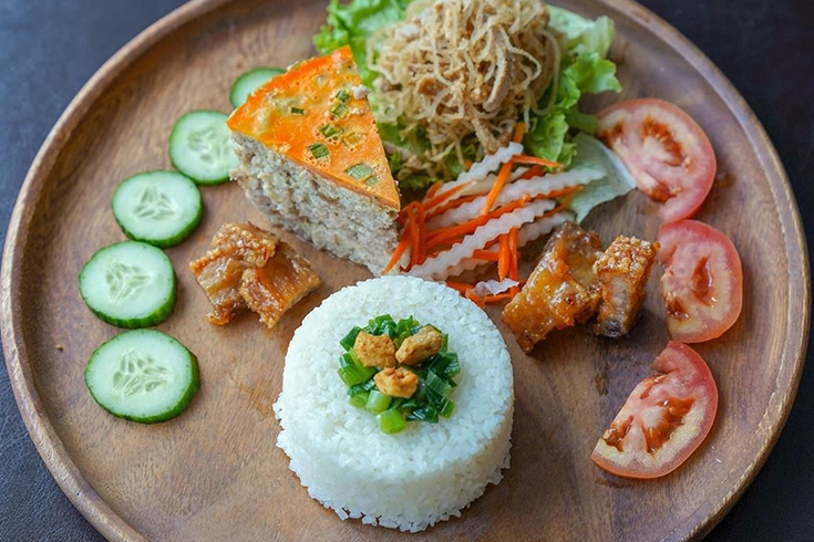Com tam - best Vietnamese foods