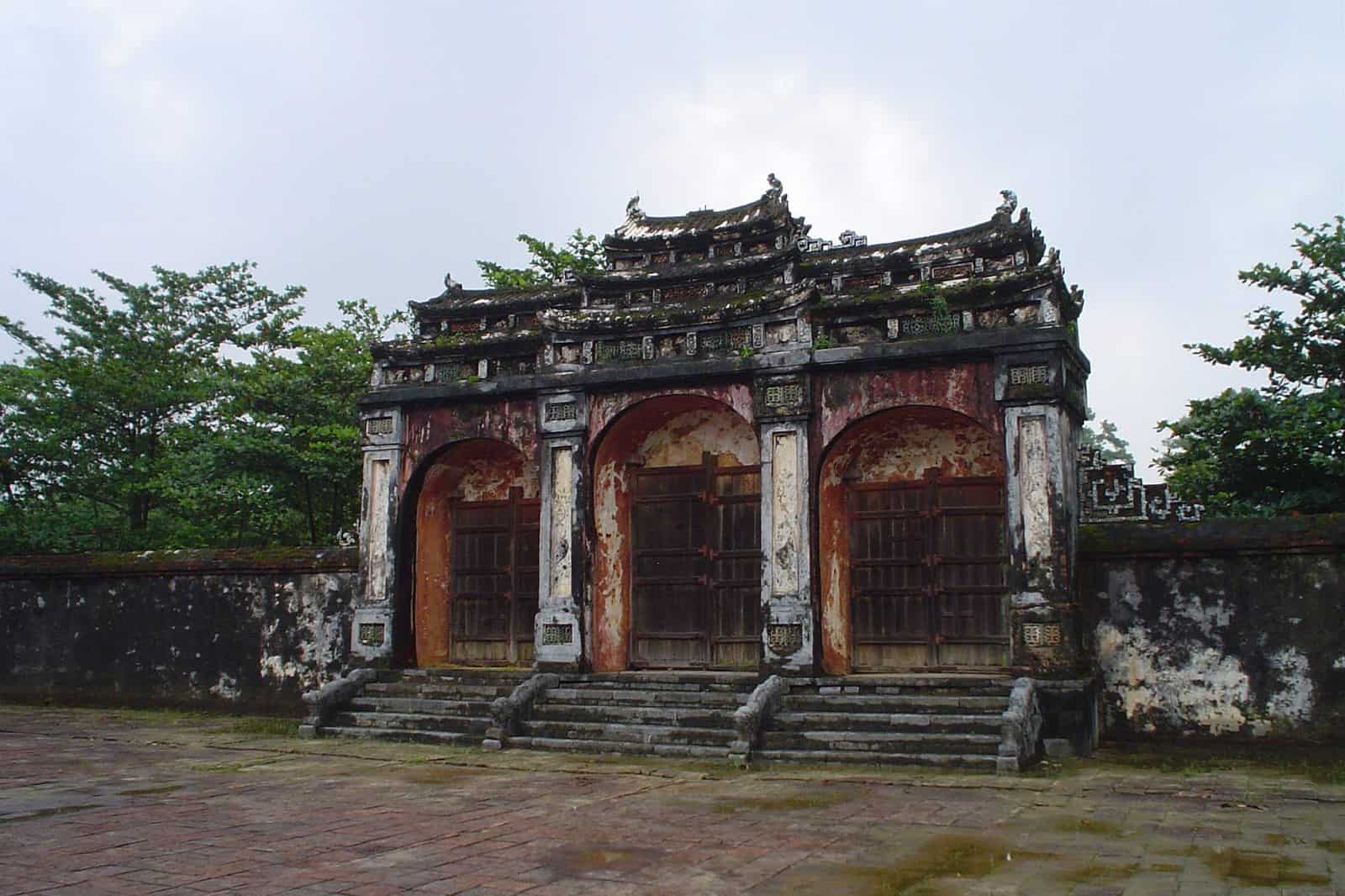 Dai Hong Mon Gate of Minh Mang tomb