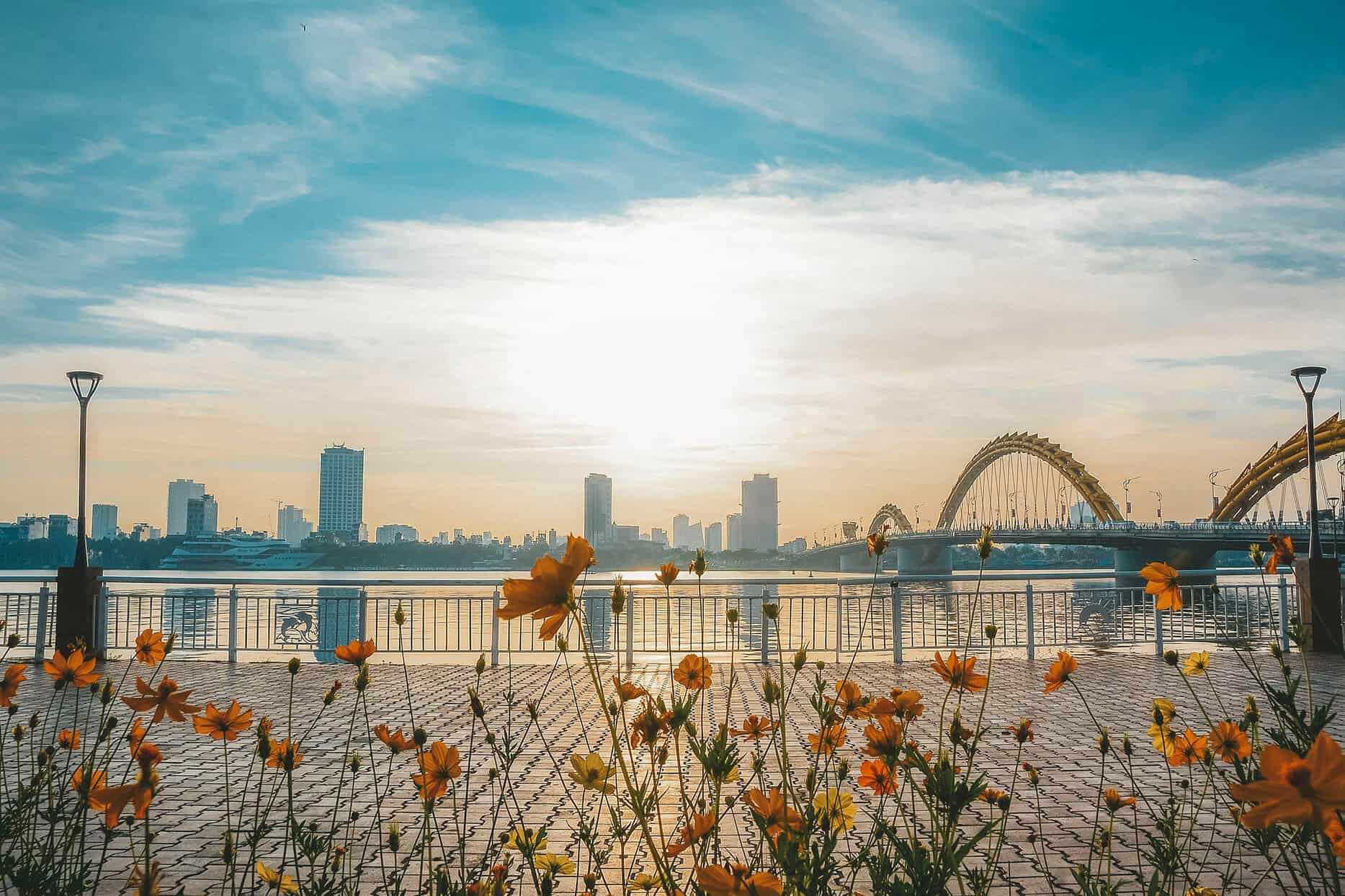 Danang geography and weather