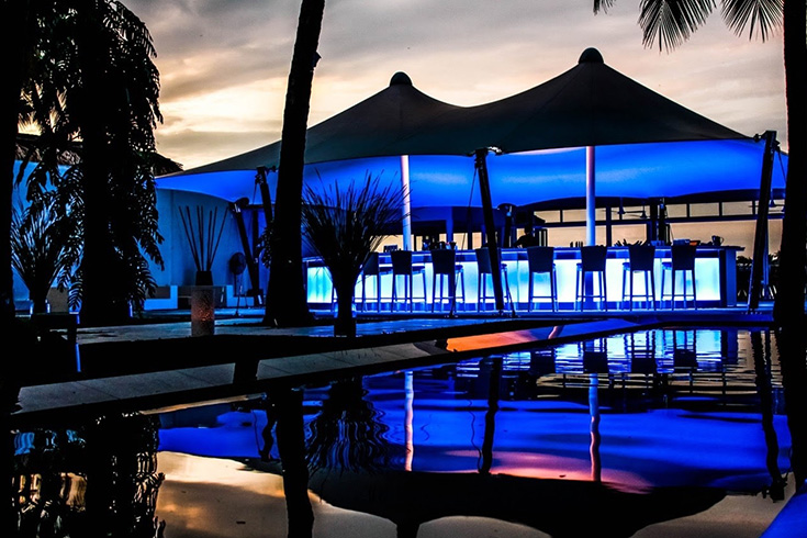 Deck Saigon outdoor at dusk