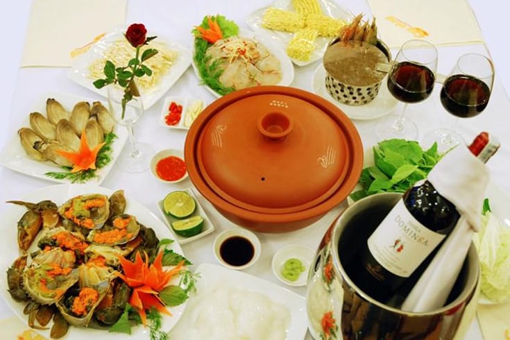 Dishes in Kim Hang restaurant in Halong