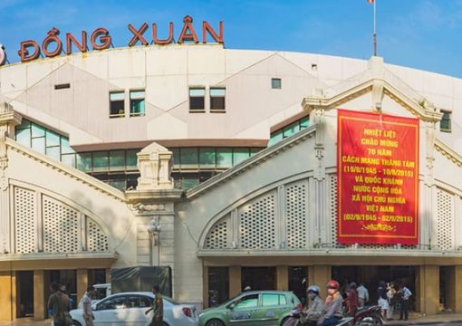 Dong Xuan Market – A Busy Trade Center in Hanoi