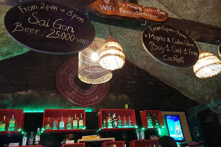 Hmong Sisters bar in sapa 