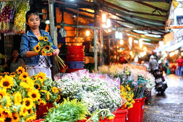 Ho Thi Ky Flower Market - best markets in Vietnam