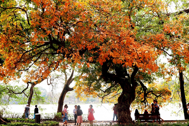 Hoan Kiem Lake in late spring
