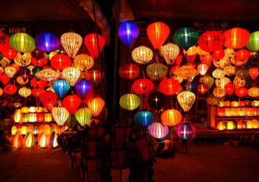 Hoi An Night Market – A Shopping Paradise
