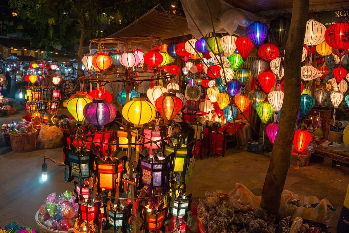 Hoi An Night Market - Vietnam night markets