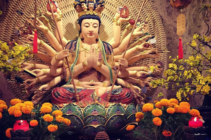 Inside Giac Vien pagoda