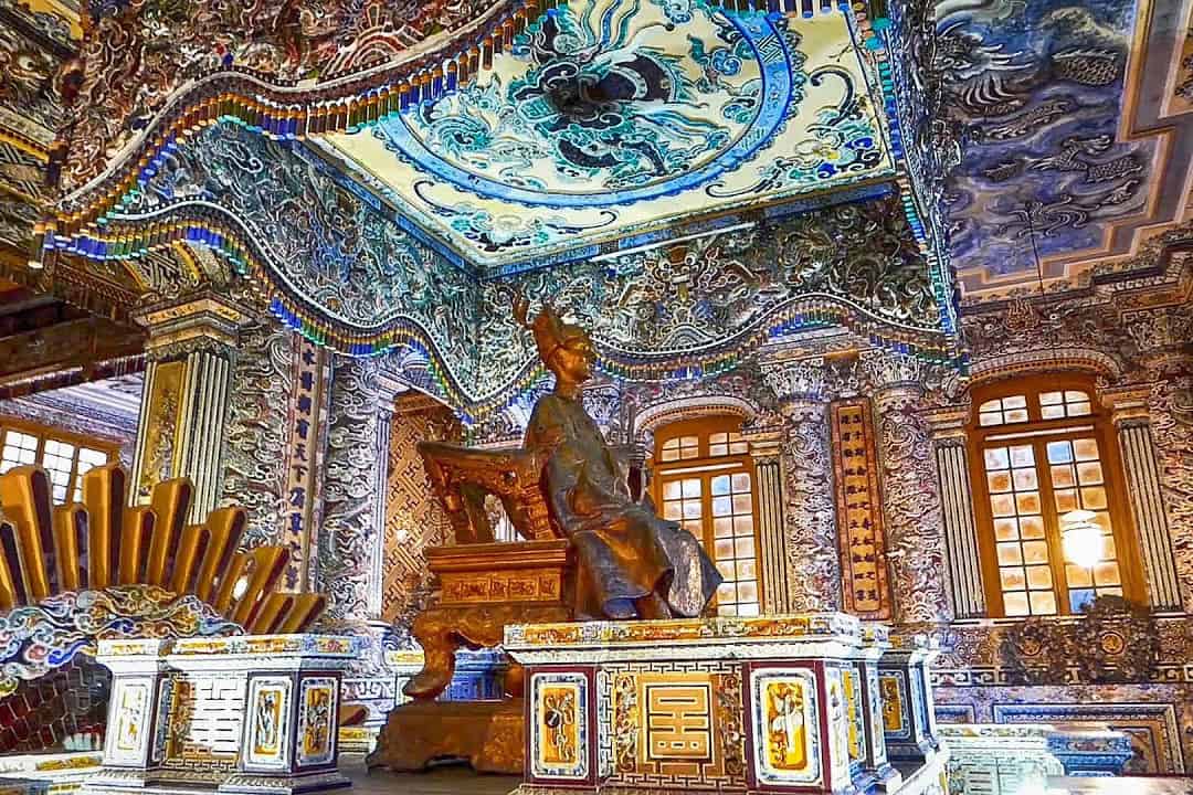 Inside Khai Dinh tomb