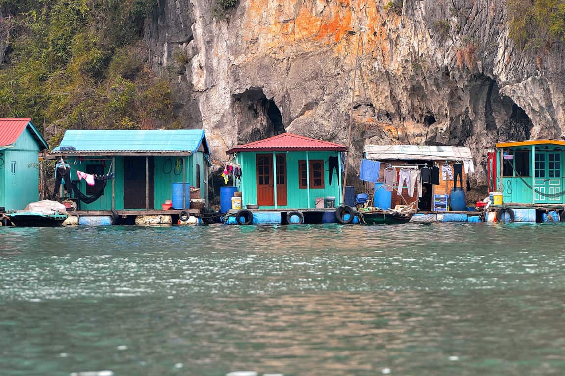 Overview of Cua Van Floating village
