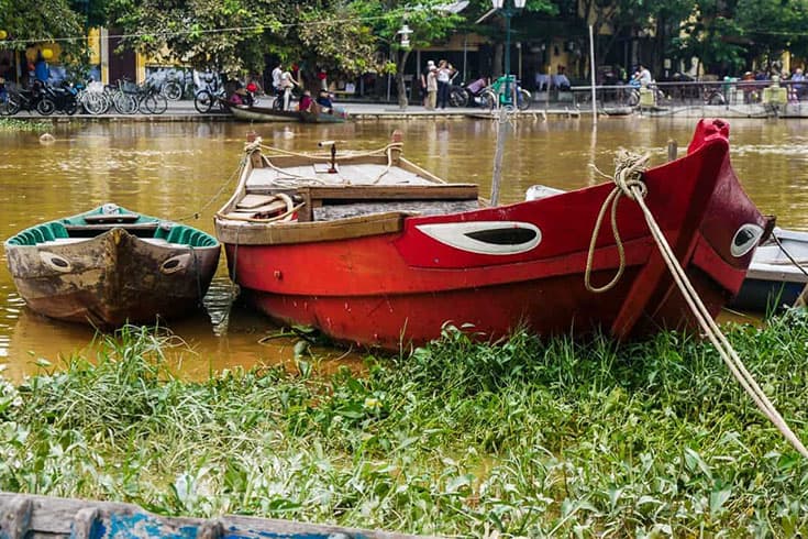 Popular door eyes on Hoi An boats
