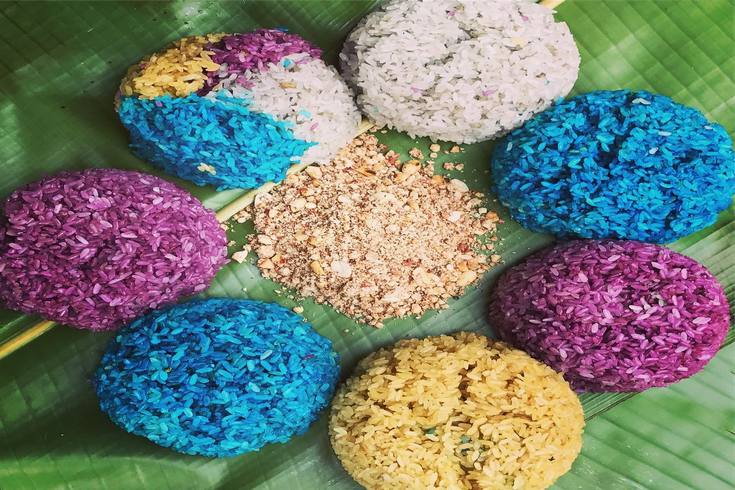 Seven color glutinous rice of Nung Dinh people