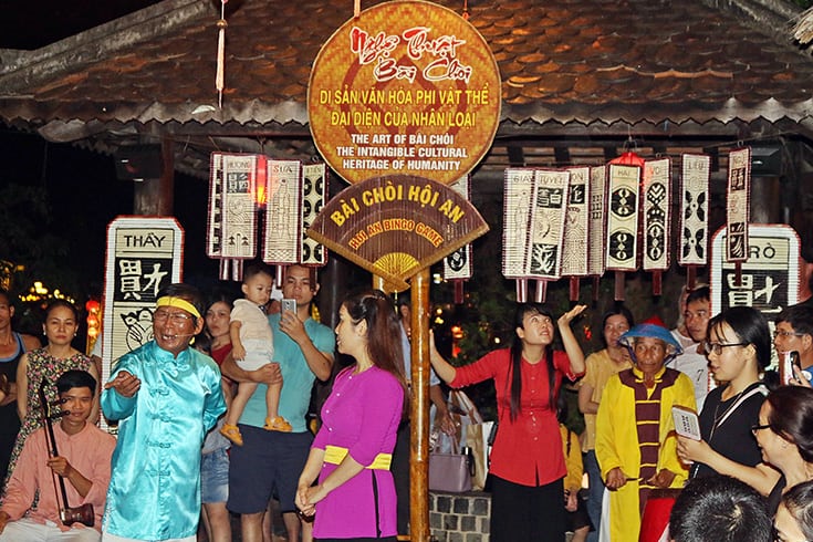 Take Part in Traditional Game - Bai Choi