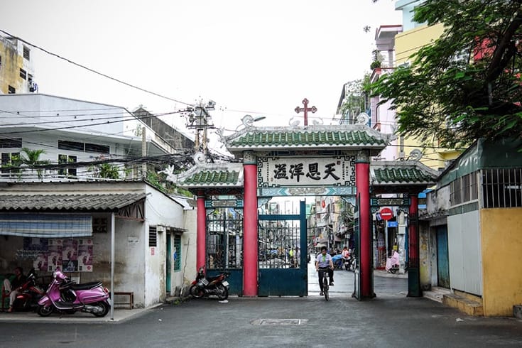 What to do at Cha Tam church